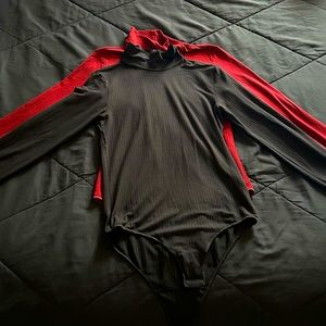 Uniqlo Heattech Extra Warm Long-Sleeve Body Suit.